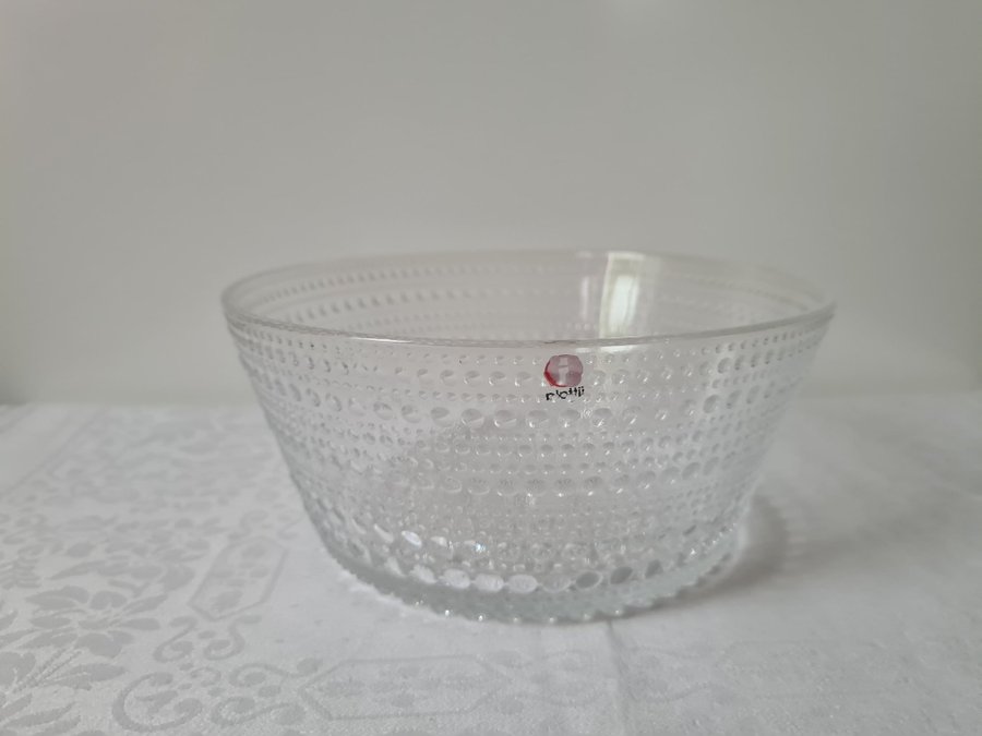 Ny Iittala Kastehelmi skål clear 14 l i färgen klar