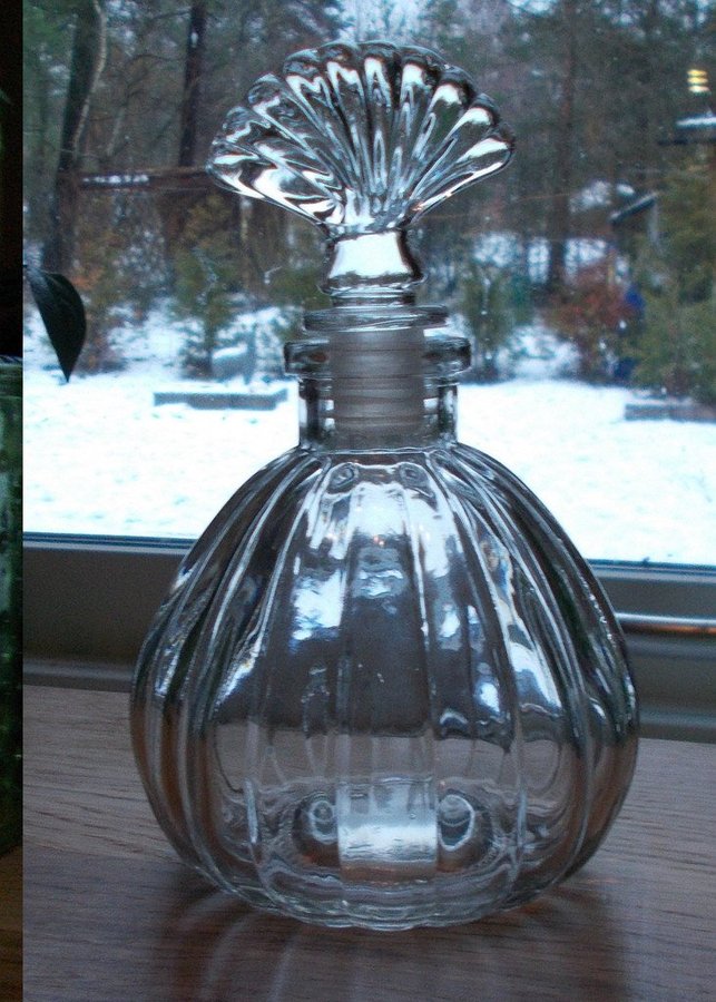 ***LITEN FLASKA FLACON I TRANSPARENT GLAS***