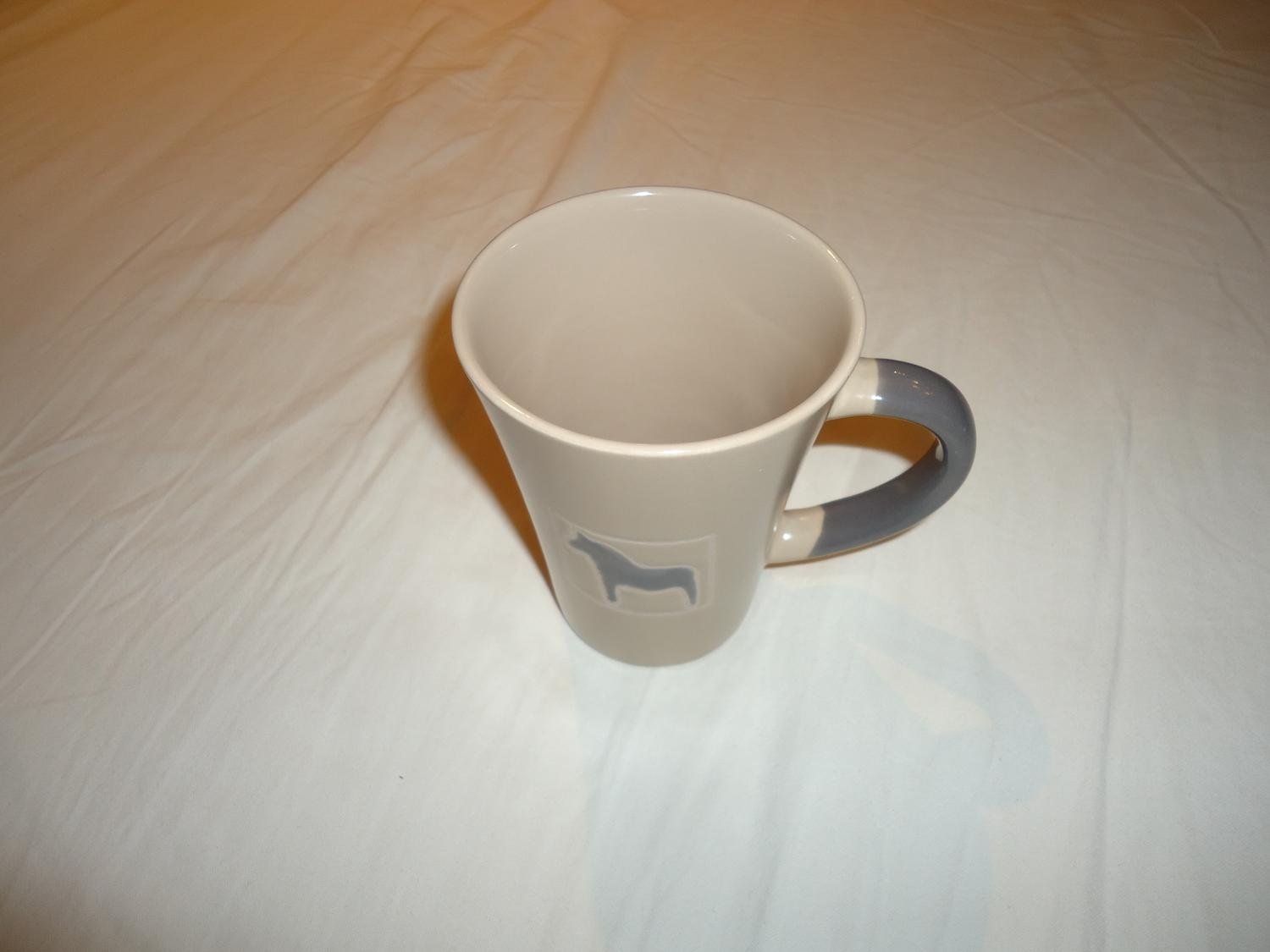 Kaffe porslins mugg med häst motiv coffee mug with horse image