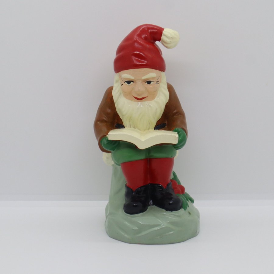 17cm Tomte som sitter och läser - Retro / Vintage