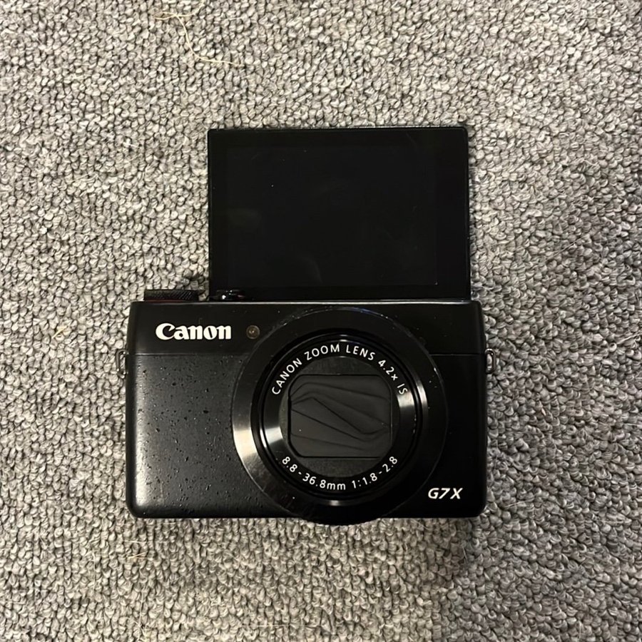 Canon G7X