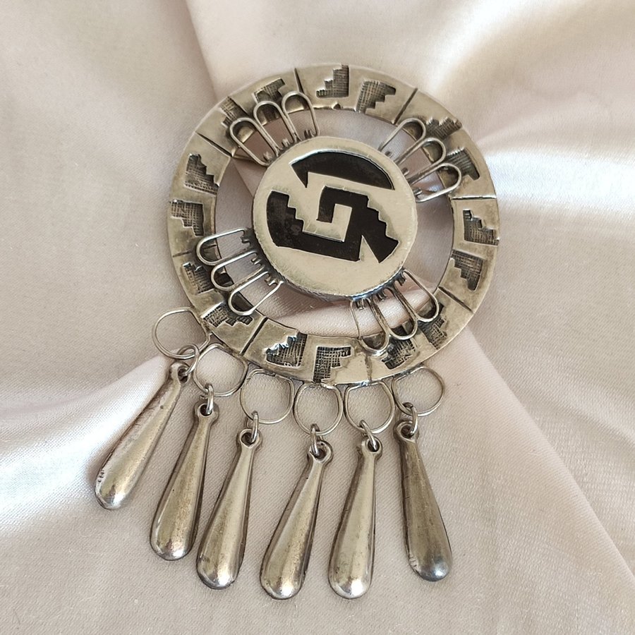 Mexico Sterling Silver (925 silver) vintage brosch, Aztekisk krigarsköld design