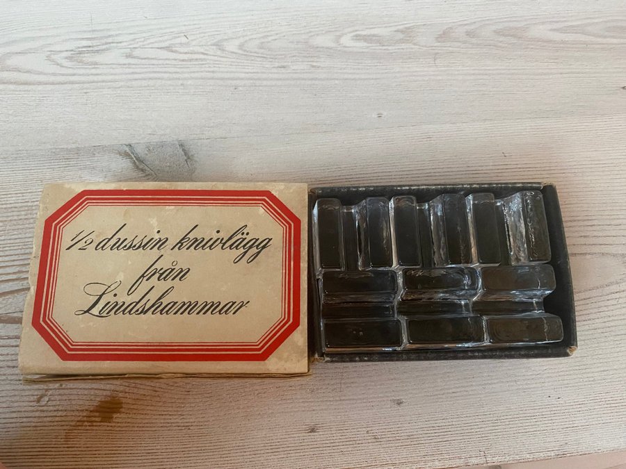 LINDSHAMMAR 6 ST KNIVLÄGG SMÖRKNIVSHÅLLARE GLAS CHRISTER SJÖGREN KURIOSA