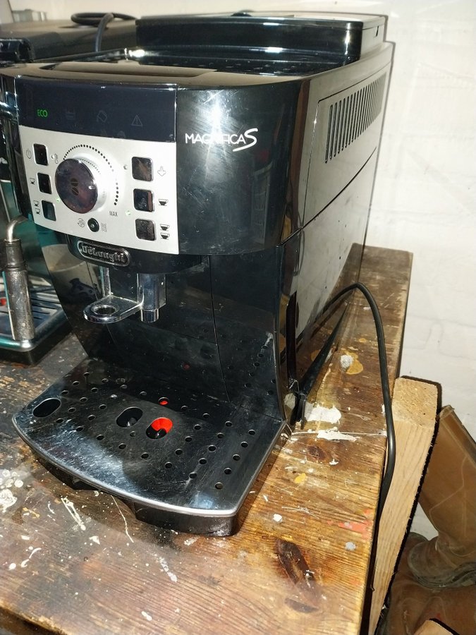 DeLonghi Magnifica S koffiemachine