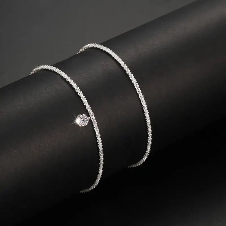 Lyxig Minimalistisk Två Glittrande Silver Armband Strass 925S Silverpläterad