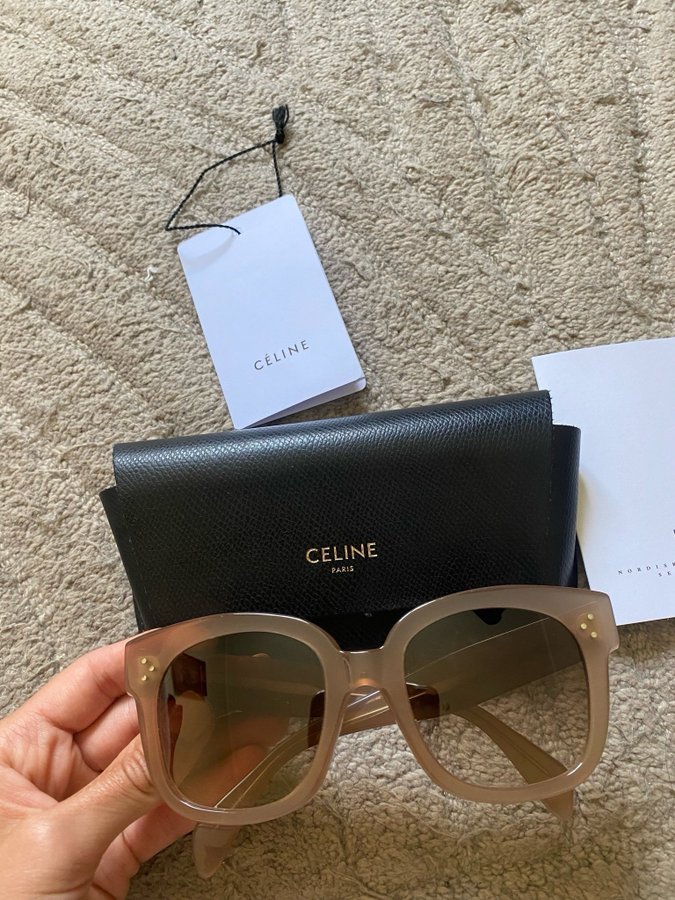 Celine solglasögon OVERSIZED MILKY HAZELNUT S002