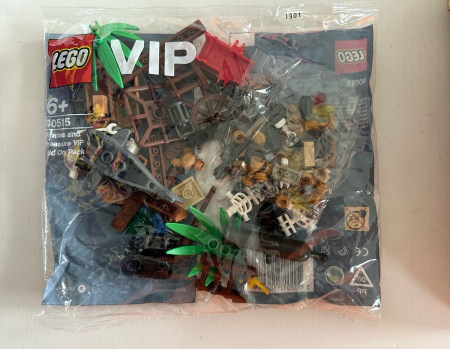 LEGO Pirates and Treasure VIP Add On Pack 40515