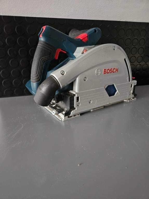 Bosch aGKT 18V-52 GC sänksåg