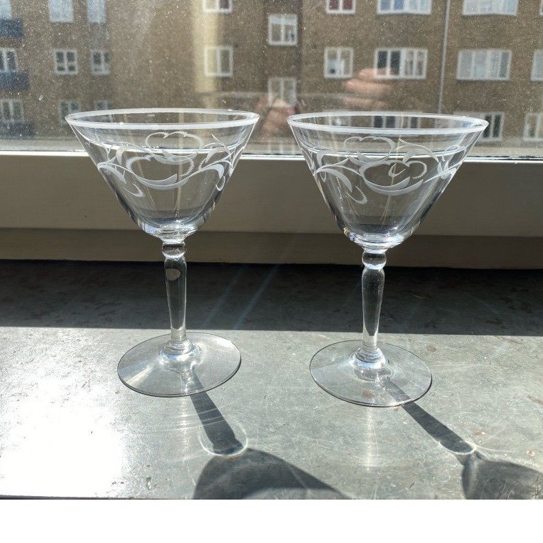 2 Skruf "1930" Vin / Cocktailglas - Snarlik Molnet från Orrefors