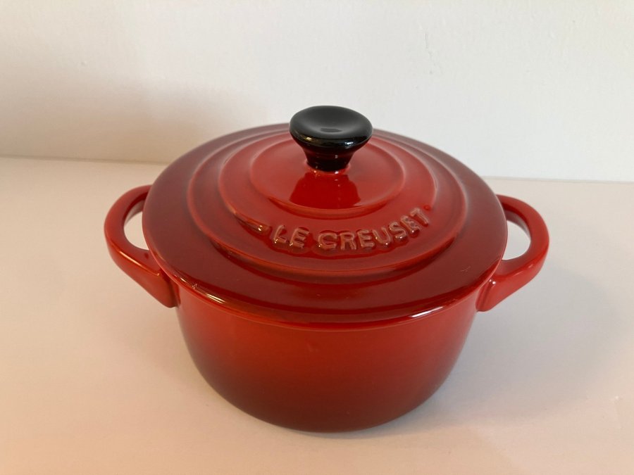 MINIGRYTA, LE CREUSET, stengods, röd, nyskick