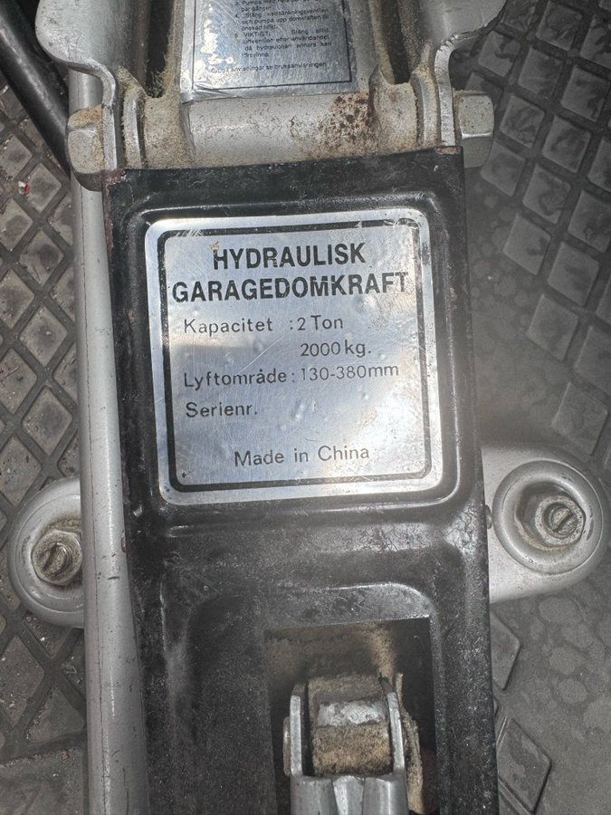 Hydraulisk Garagedomkraft 2 Ton