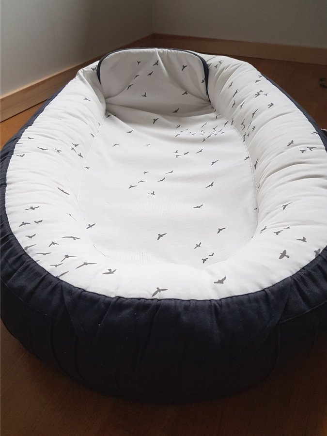 Voksi babynest Premium