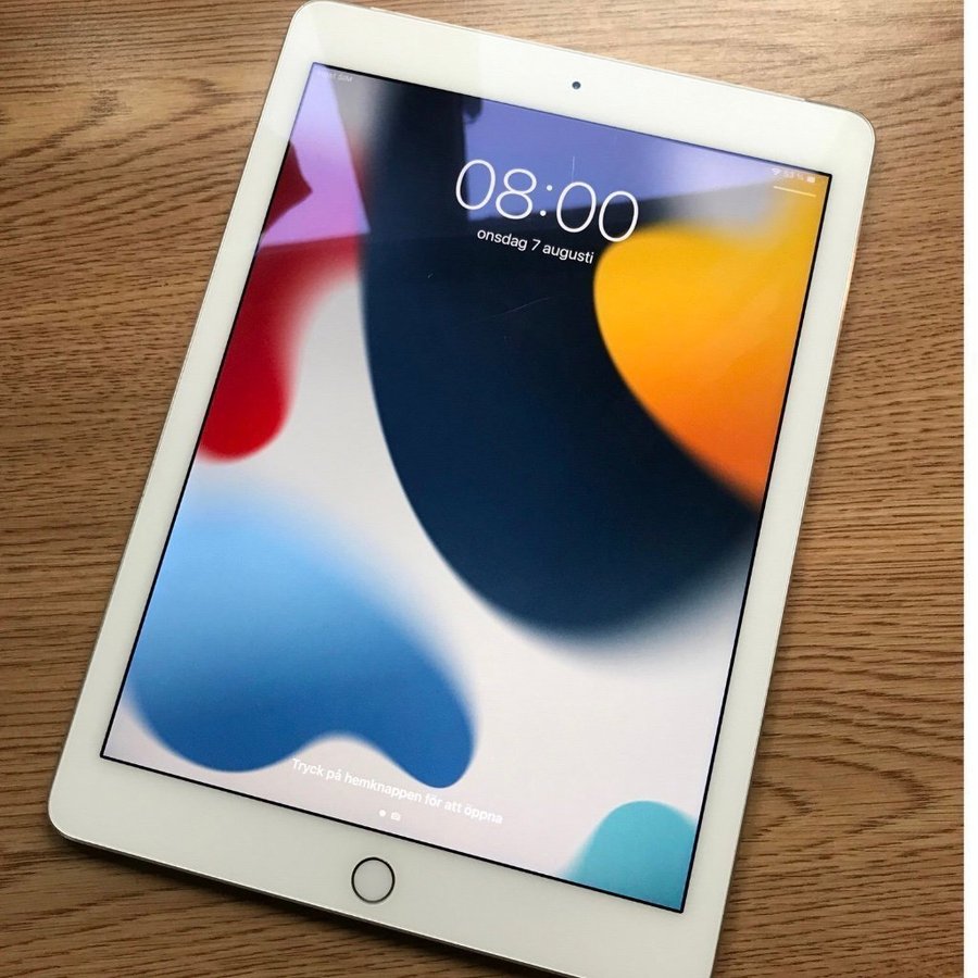 iPad Air 2 Wi-Fi + 4G (simkortsplats) 128GB lagring modell A1567