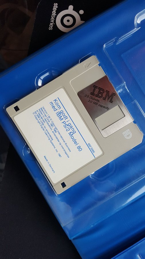 IBM PS/2 Model 80 Brugervejledning  Startdiskette - retro nostalgi