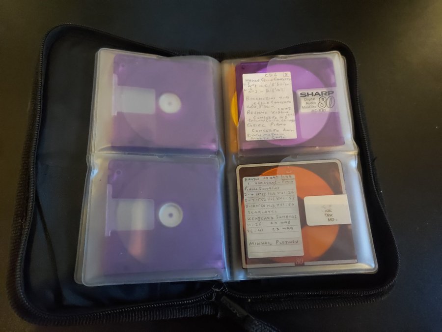 12 st Minidisc med praktisk förvaring