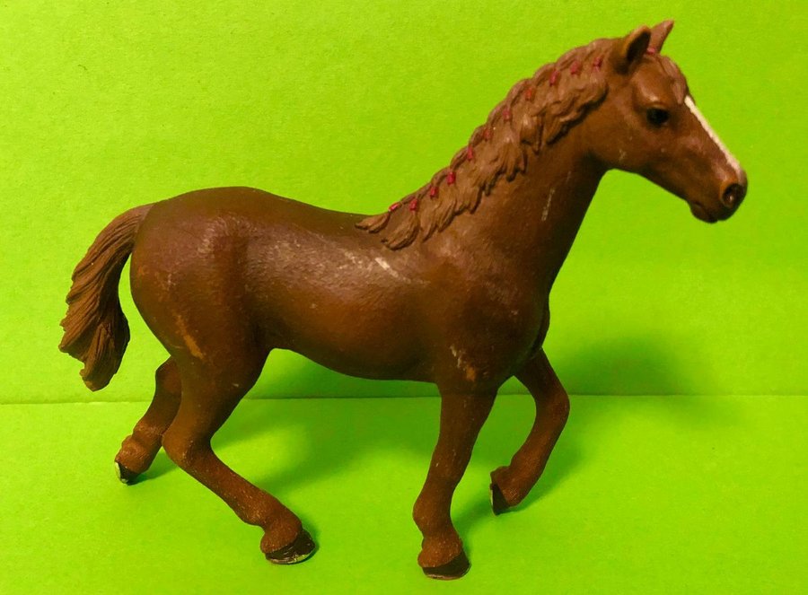 Schleich 13855 Engelskt Fullblod Häst Brun Samlarfigur Horse