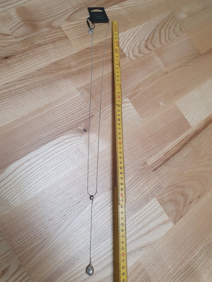 NYTT! SNÖ långt halsband, 53 cm. Oanvänt, ny, smycke