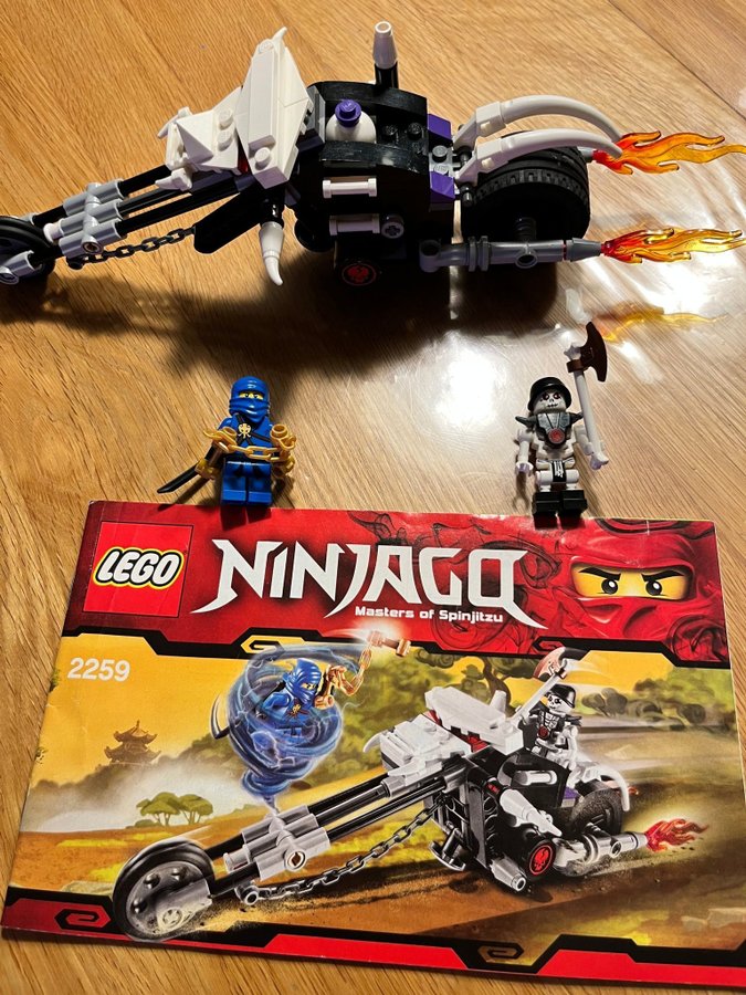 LEGO Ninjago 2259 - Skull Bike