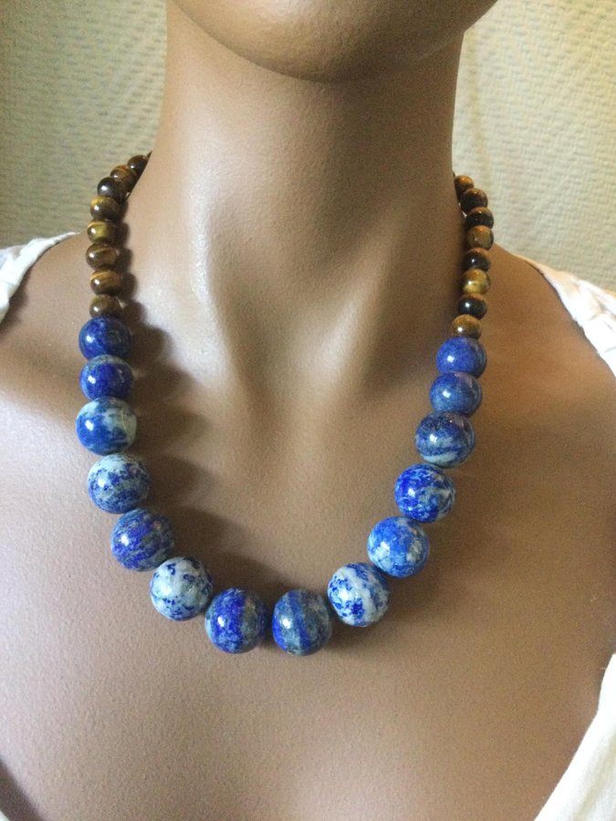 Halsband lapis lazuli tigerns öga