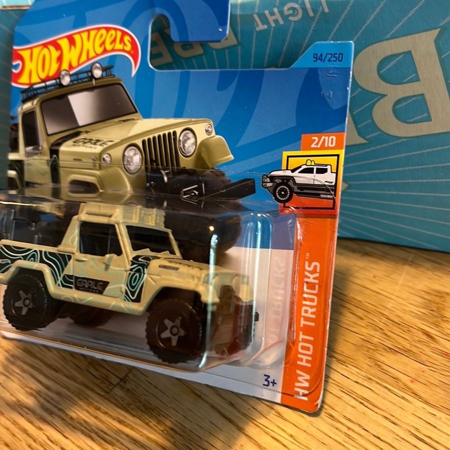 Hot Wheels '67 Jeepster Commando