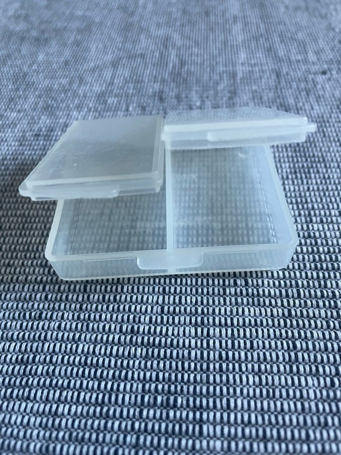 Äldre Tupperware pillerburk liten burk i fint skick