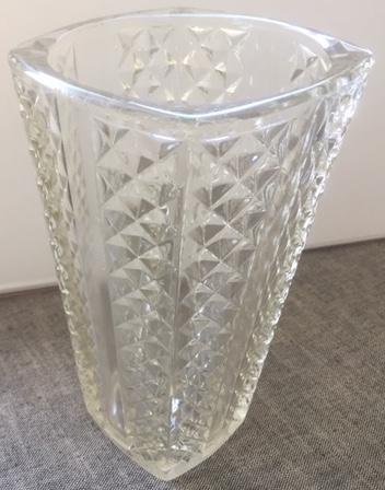 Vintage Stor Tung Glasvas Kristalliknande Ca 20 cm Hög