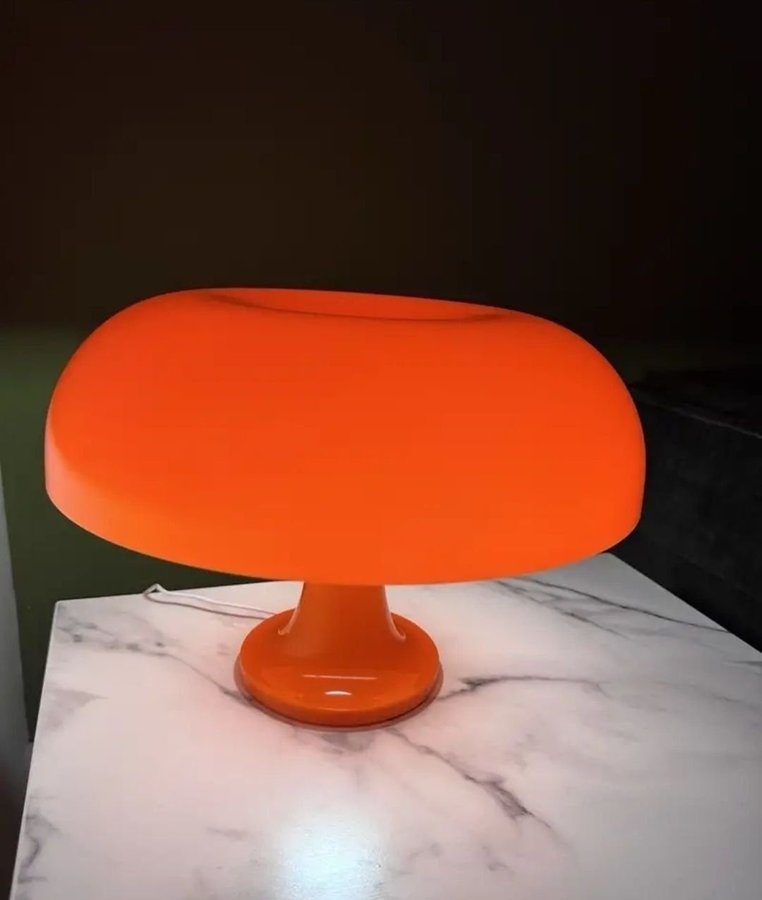 Snygg Orange retro-stil bordslampa