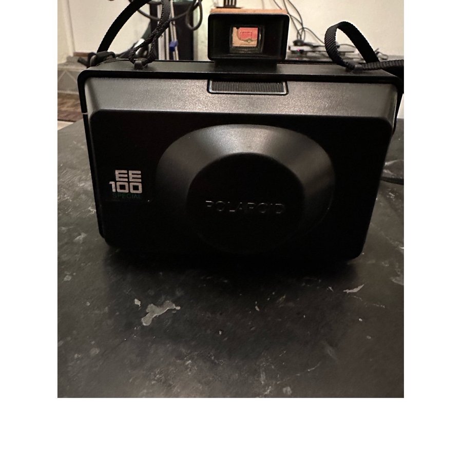 Polaroid EE 100 Special