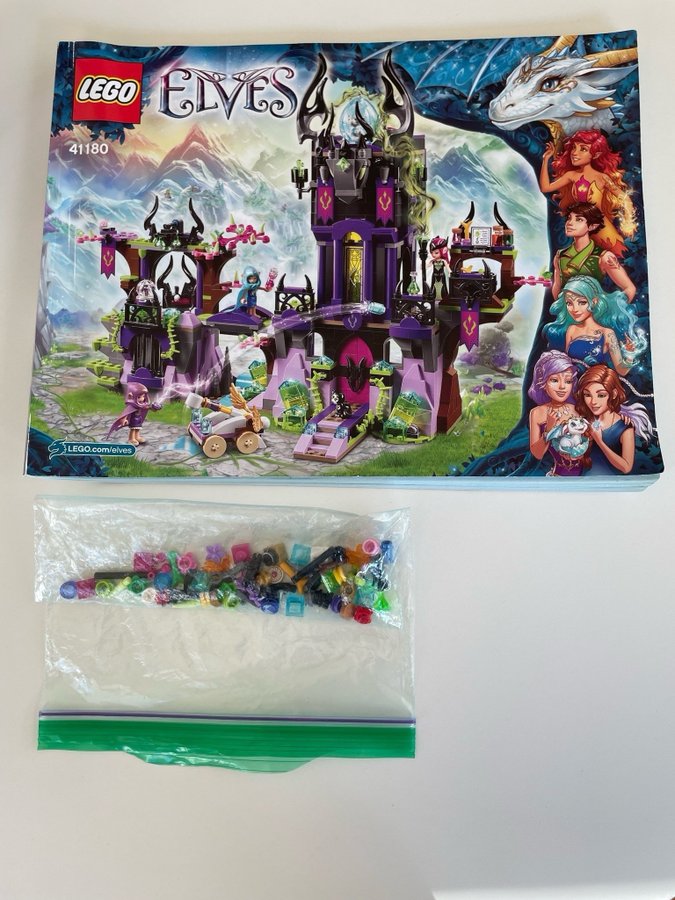 LEGO Elves 41180 - The Goblin King's Evil Fortress