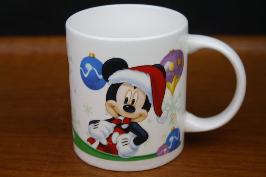 Mugg Disney, Musse pigg, Pluto, m fl