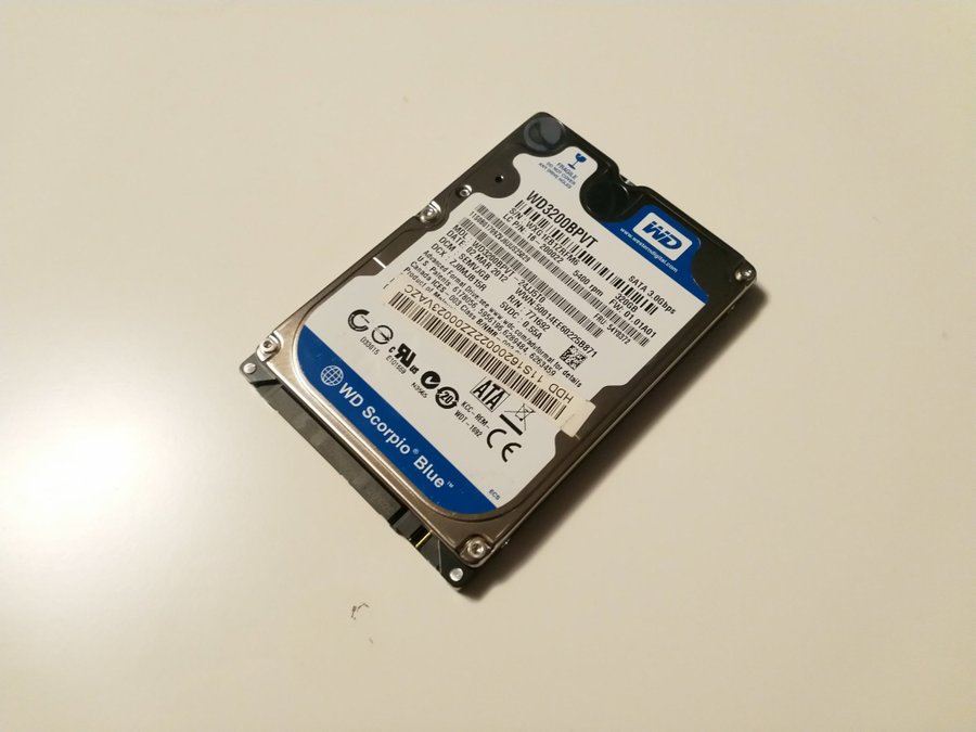 320GB WD Scorpio Blue 2.5" HDD | Test OK!