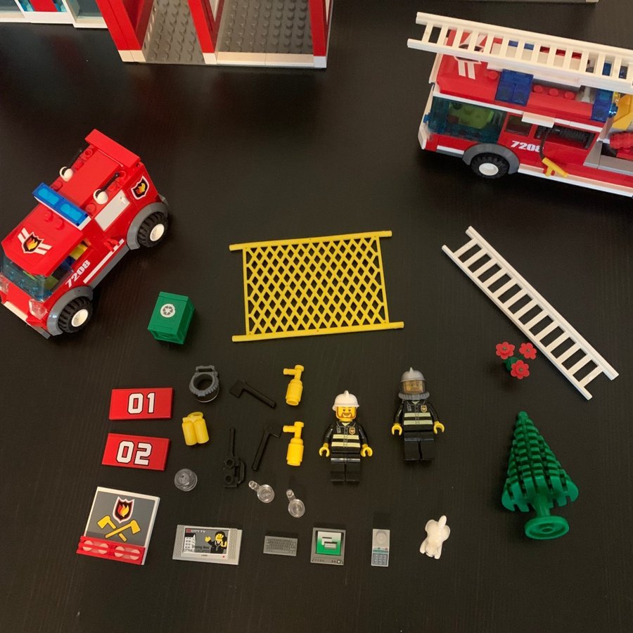 LEGO 7208 Fire Station