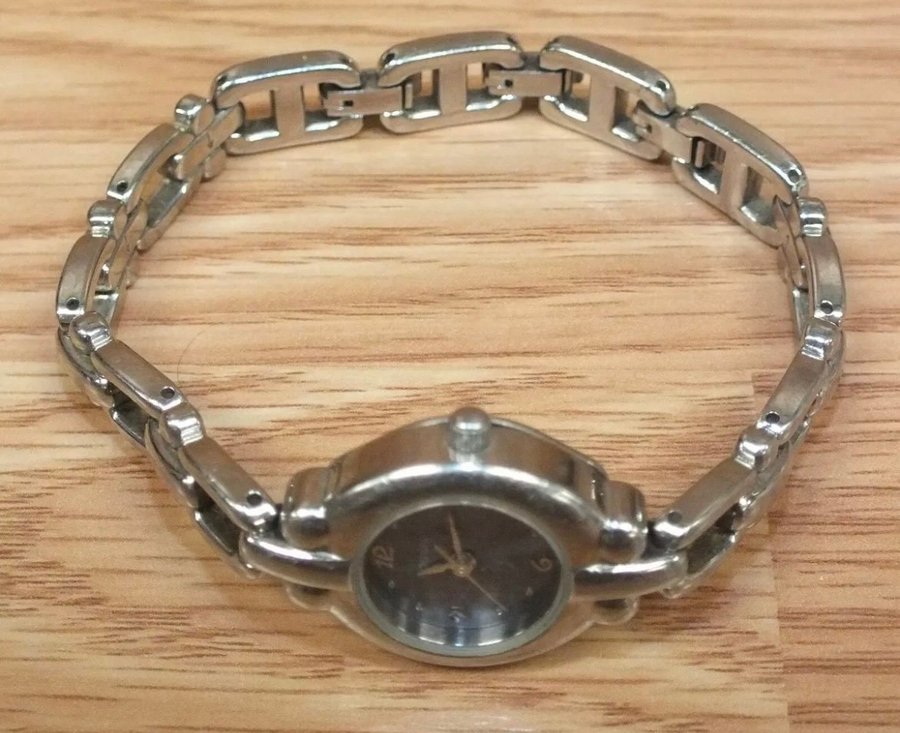 Fossil Damklocka silverfärgat armband med blå urtavla