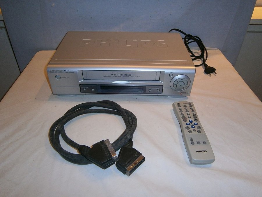 Philips VCR VHS Cassette Recorder Model VR5300 Hifi Stereo with Remote Control