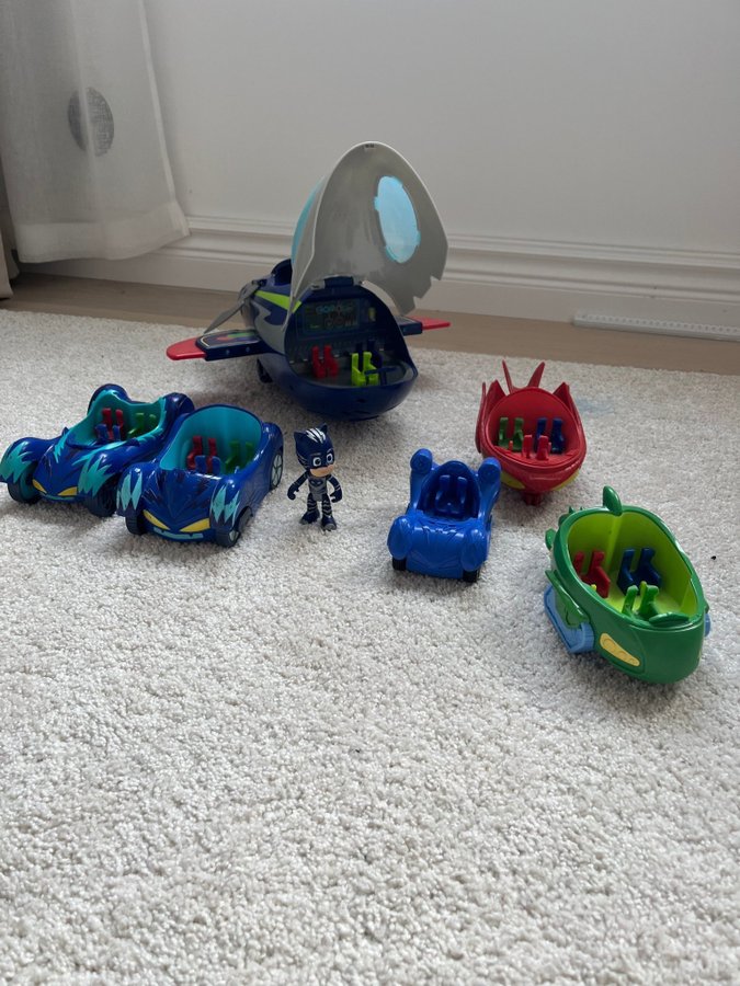 PJ Masks Leksaker - Flygplan, Bilar och Figur