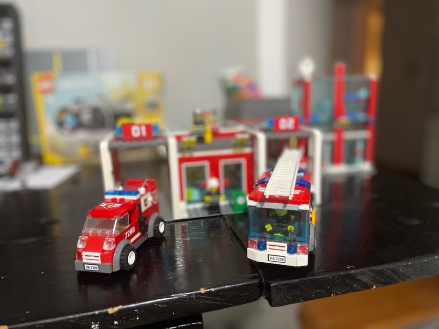 Lego 7208Brandstation