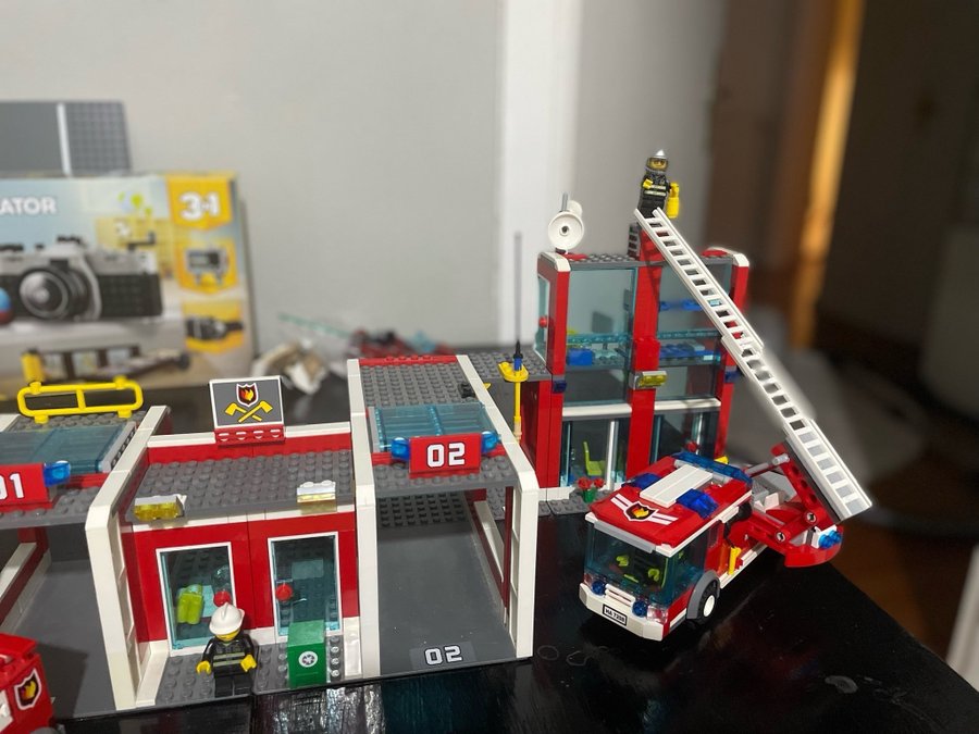 Lego 7208Brandstation