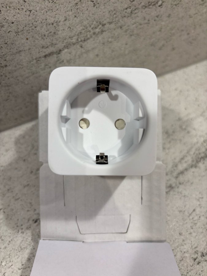 Philips Hue Smart Plug