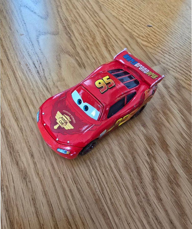 Disney Cars Bilar Pixar Metall 8-9cm - Blixten McQueen