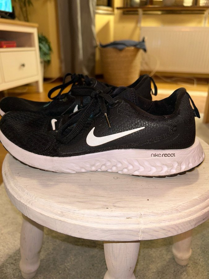 Nike React Running Skor Svart Storlek 38