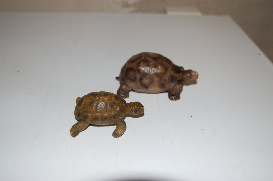 2 Schleich sköldpaddor