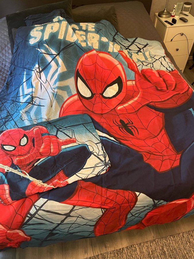 Spiderman täcke och örngott