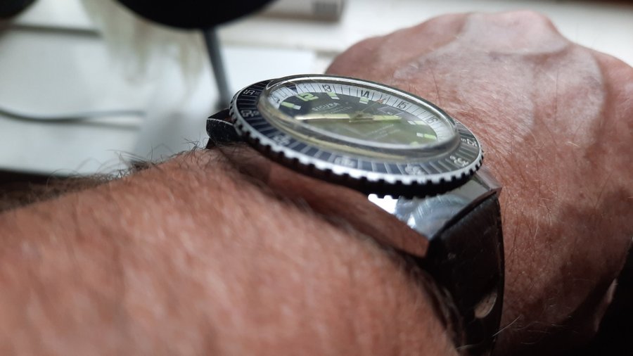 Sicura (Breitling) Vintage Diver Vacuum Tested Dykarklocka