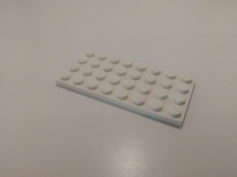 Lego - platta - plate - 4x8 - part 3035 - vit