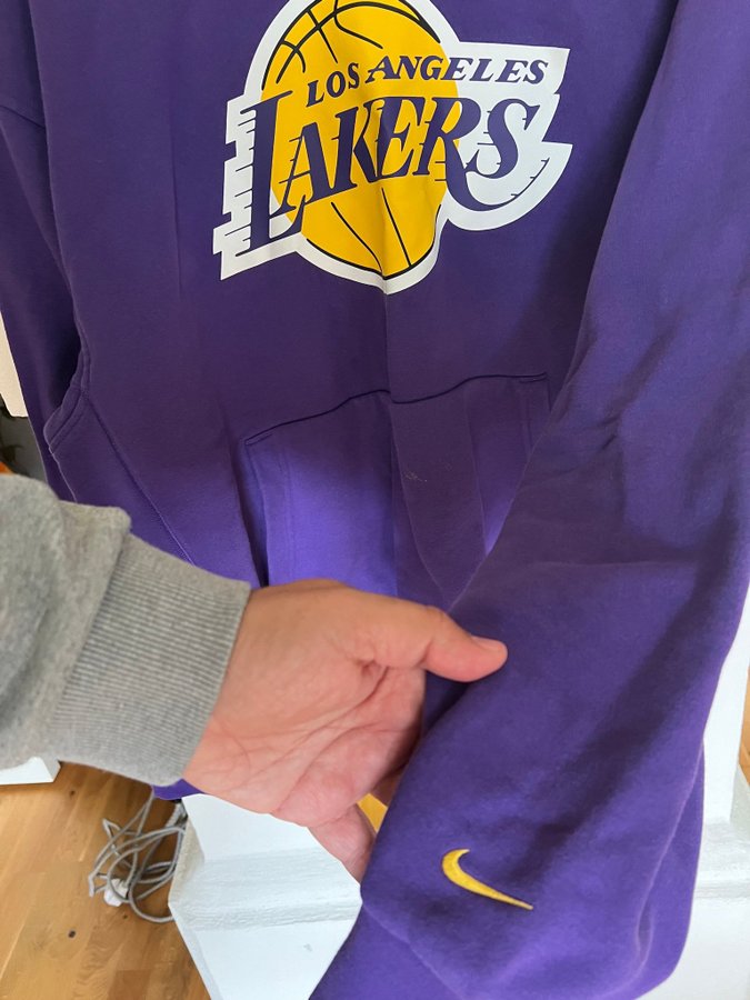 Authentic Nike Los Angeles Lakers Nike hoodie - XL