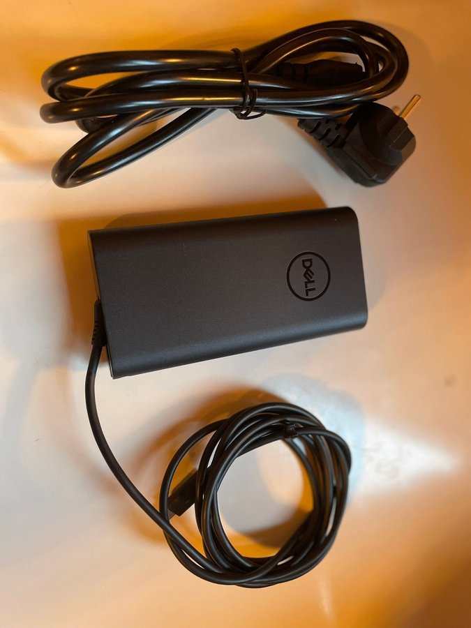 Dell 90 Watt USB-C AC Adapter