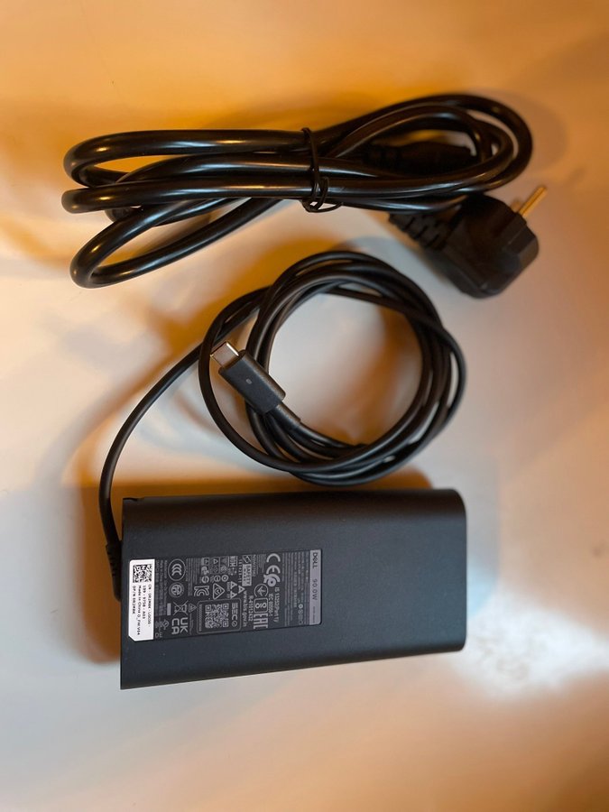 Dell 90 Watt USB-C AC Adapter