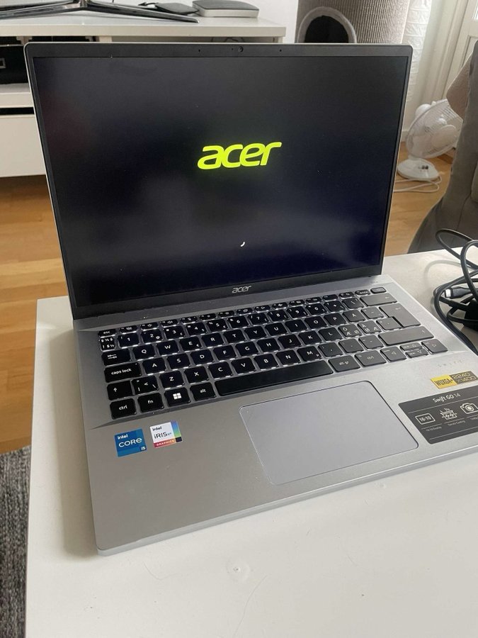 Acer Swift Go i5-13