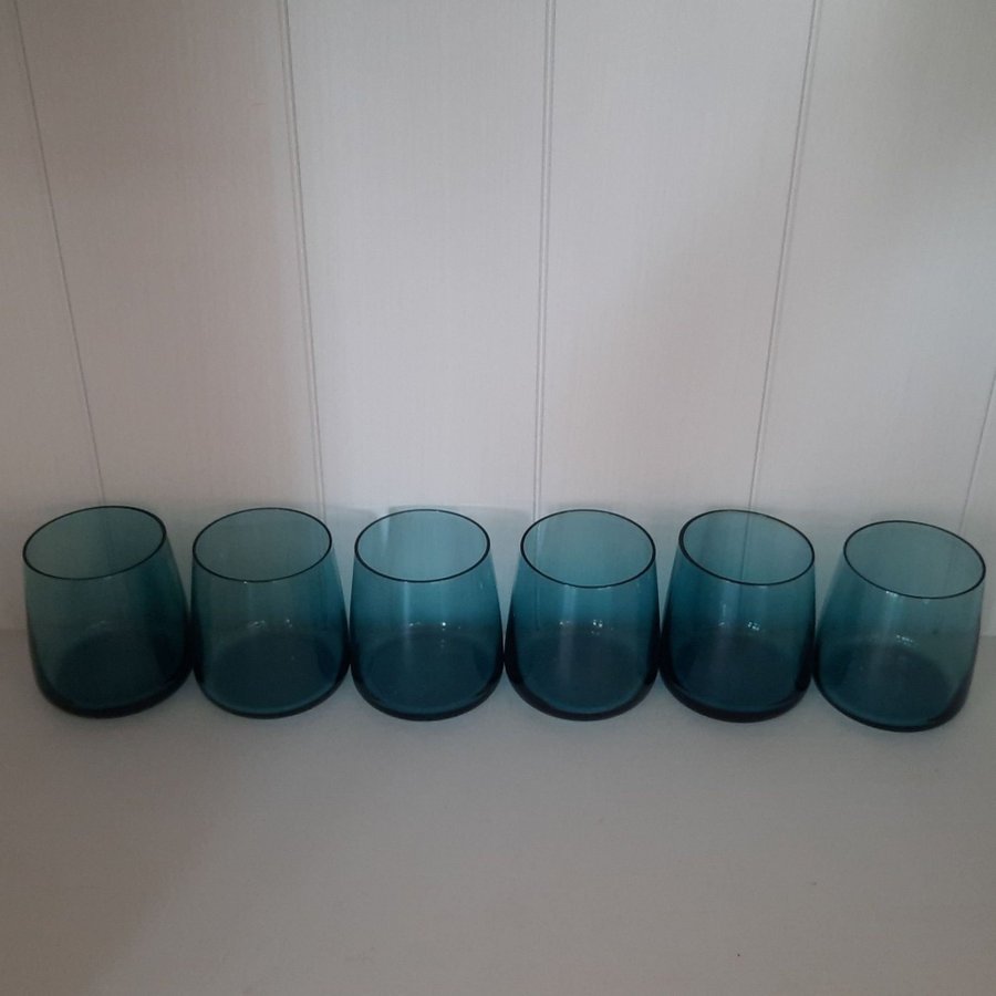 6 st selterglas glas smaragdgröna gröna emerald i mycket fint skick!