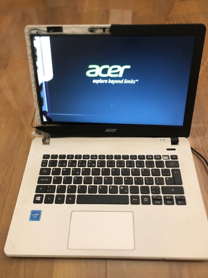 Acer Aspire ES1-331 moderkort